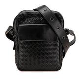 ボッテガヴェネタ イントレチャート 斜め掛け ショルダーバッグ ブラック レザー レディース BOTTEGAVENETA 【中古】
